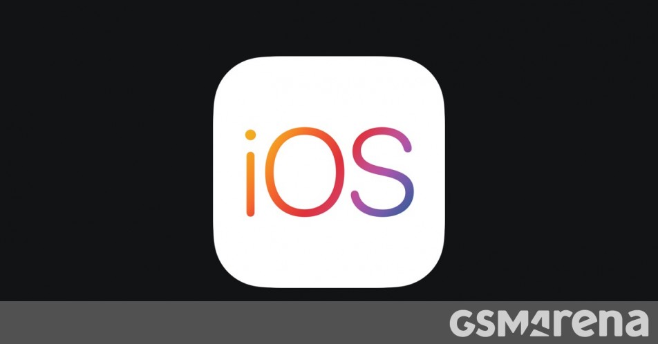 The first iOS 16 public beta may be running behind schedule