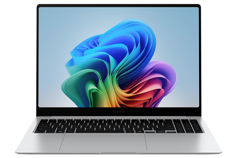 Samsung Galaxy Book 5 Pro - front view