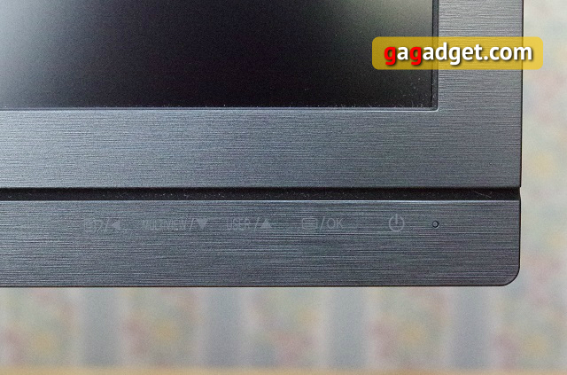 Беглый обзор 27-дюймового PLS-монитора Philips 272C4-12