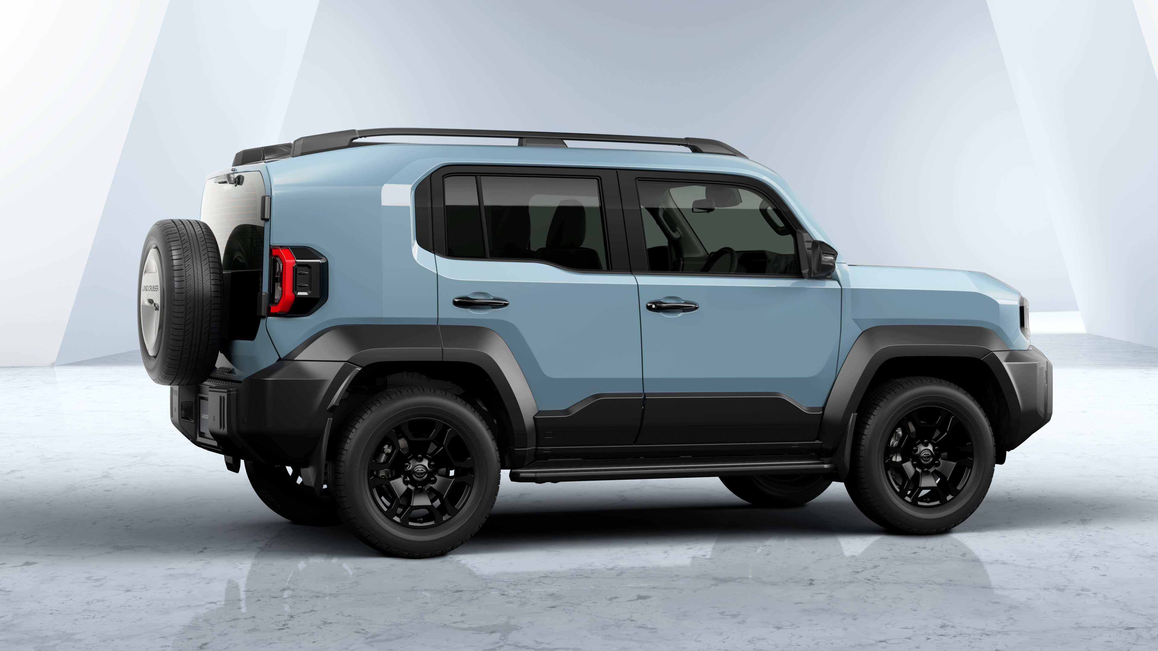 Toyota Land Cruiser FJ - interior