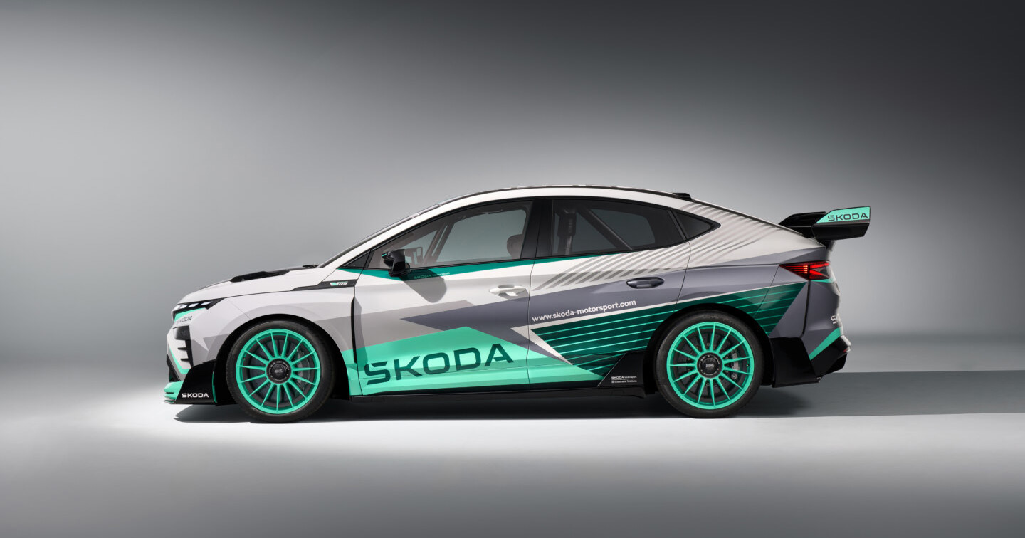 Rear of Skoda Enyaq RS Race