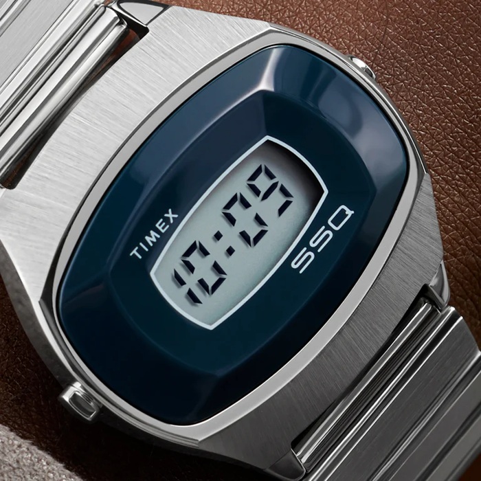 Q Timex 1975 SSQ side view