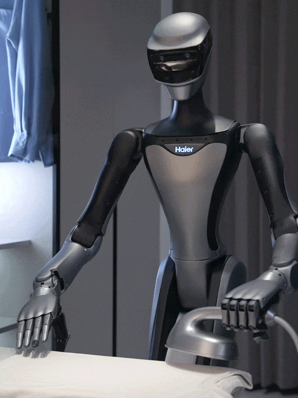 The humanoid robot HIVA Haiwa.