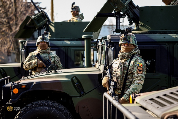 Véhicules tout-terrain HMMWV pour la Moldavie