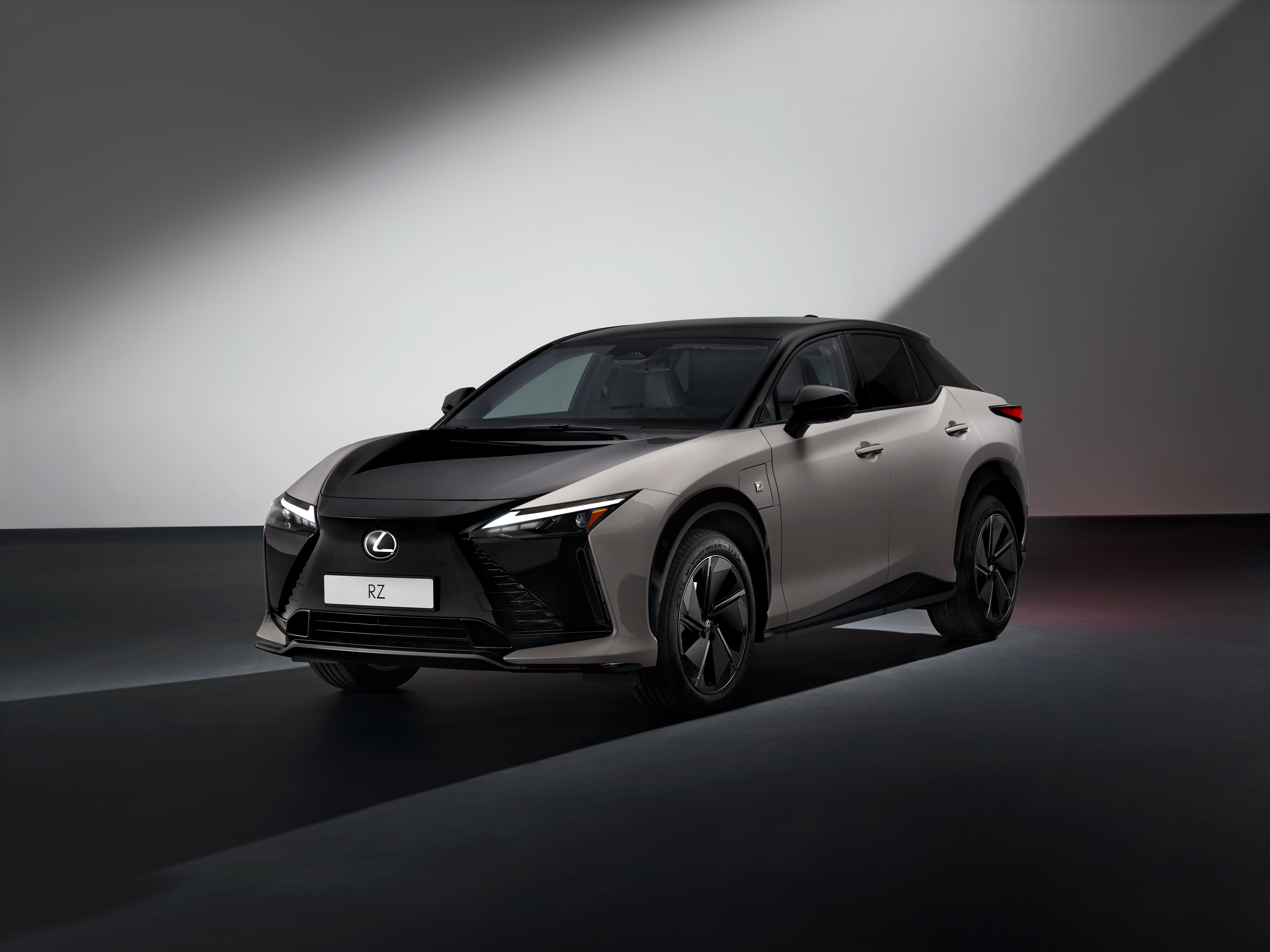 La Lexus RZ 2025 rafraîchie - image 1