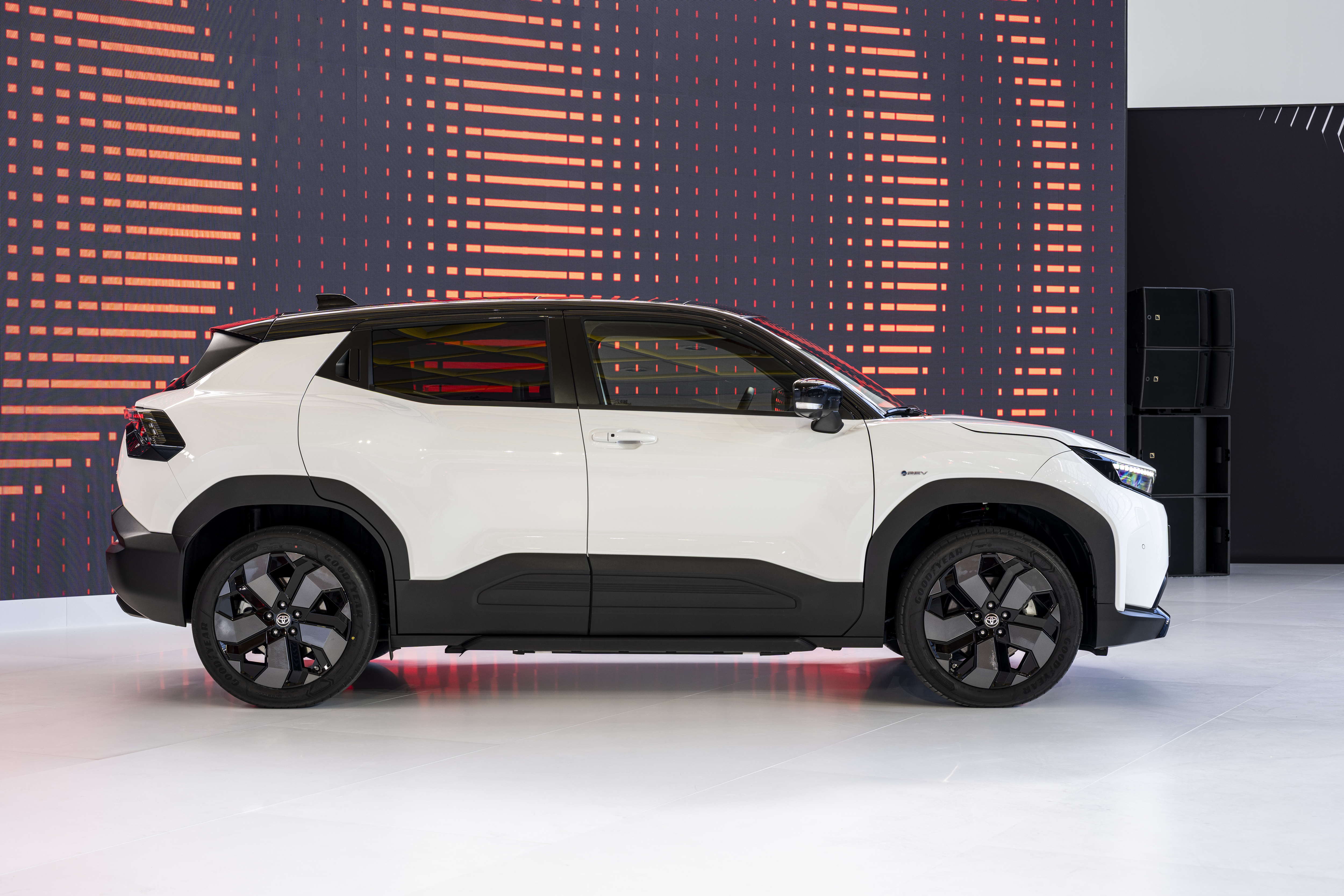 Toyota Urban Cruiser 2025 extérieur - vue arrière