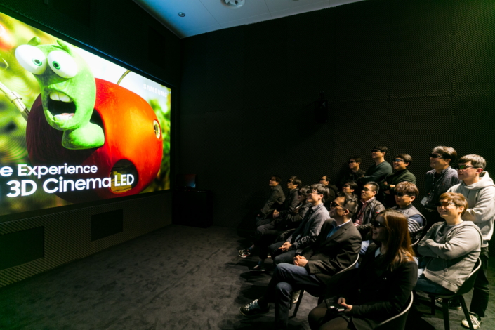 3D-Cinema-LED_4_main_5.jpg