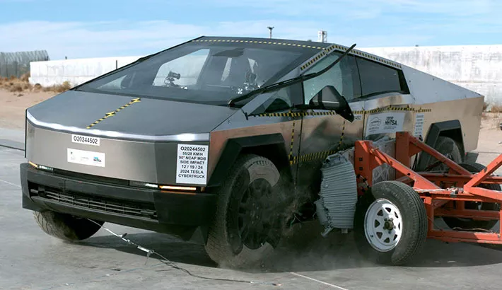 Безпека Tesla Cybertruck