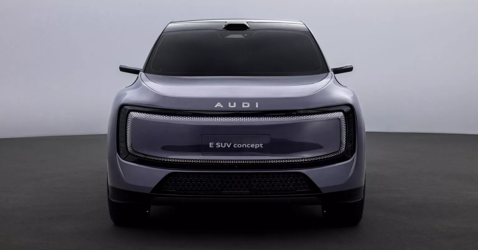 AUDI E SUV Concept - front end and headlights