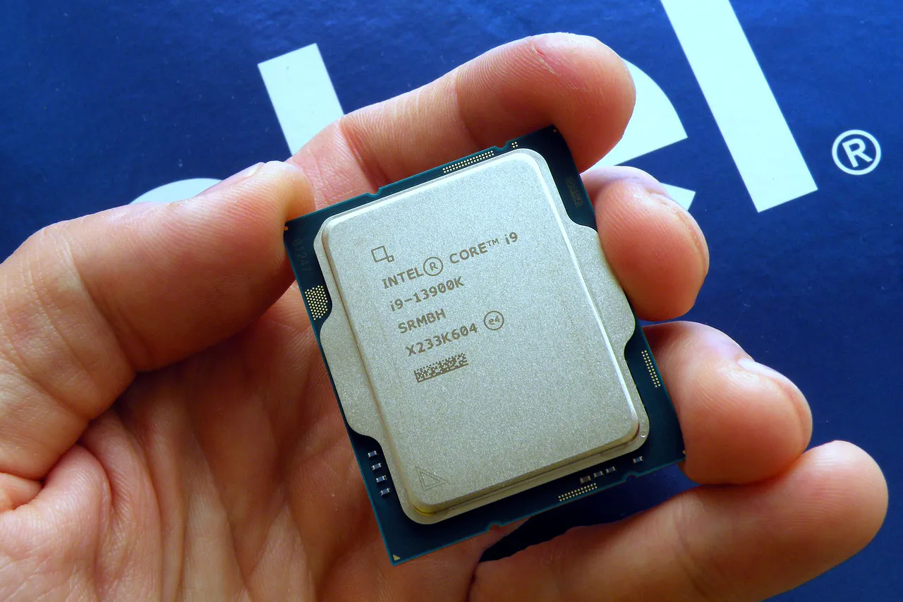 L'Intel Core i9-13900K a battu le record mondial d'overclocking parmi les processeurs grand public, qui durait depuis plus de huit ans