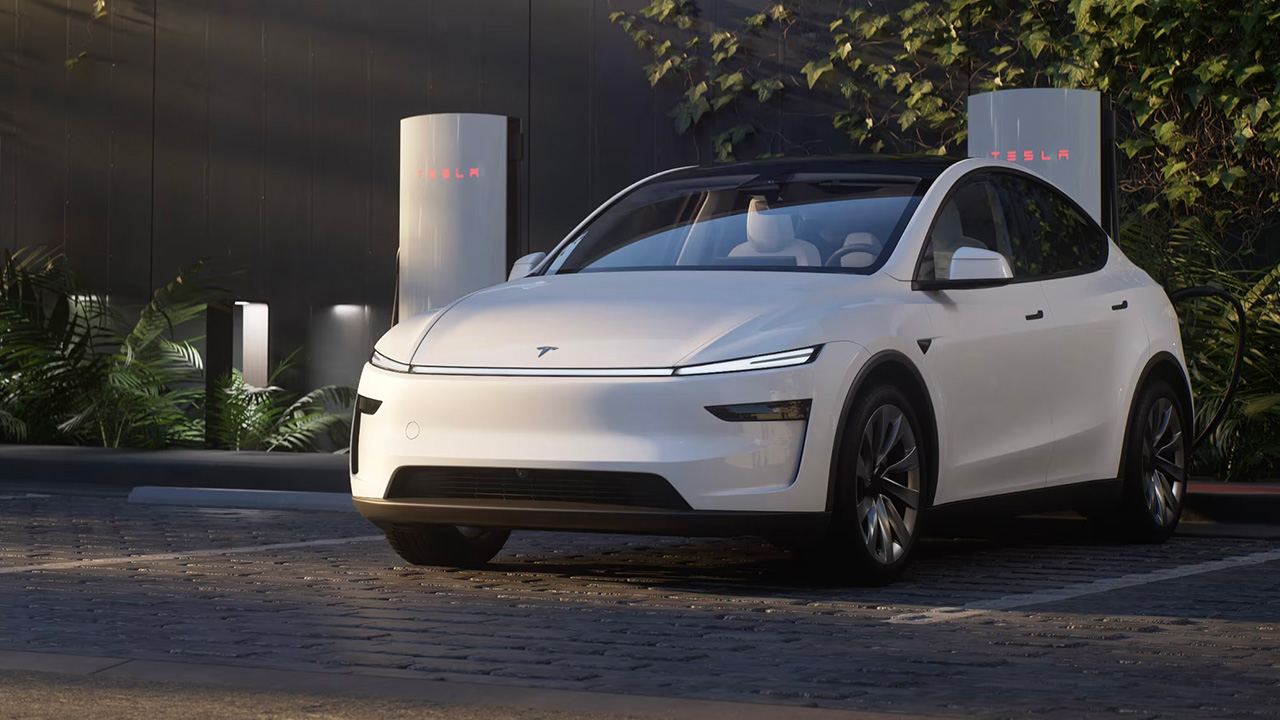 Оновлений Tesla Model Y - вид спереду