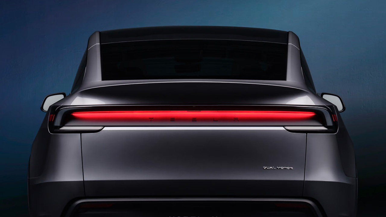 Інтер'єр оновленого Tesla Model Y