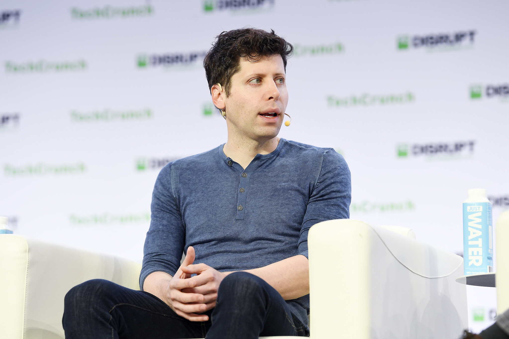 The head of OpenAI visited South Korea for meetings with Samsung and SK Hynix