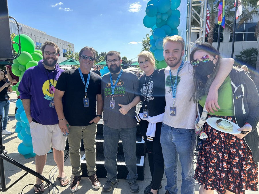 Phil Spencer et les dirigeants de Xbox ont visité le siège de Blizzard et se sont entretenus avec l'équipe de développement.-5
