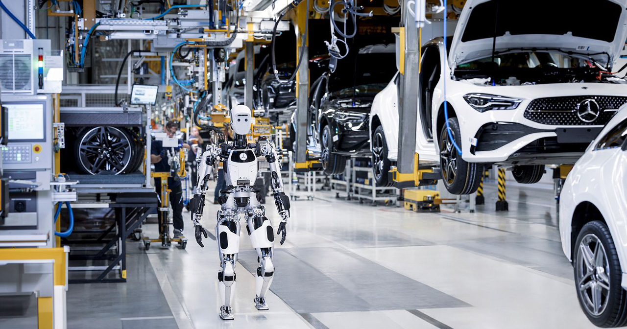 Apollo robot at the Mercedes-Benz car assembly plant