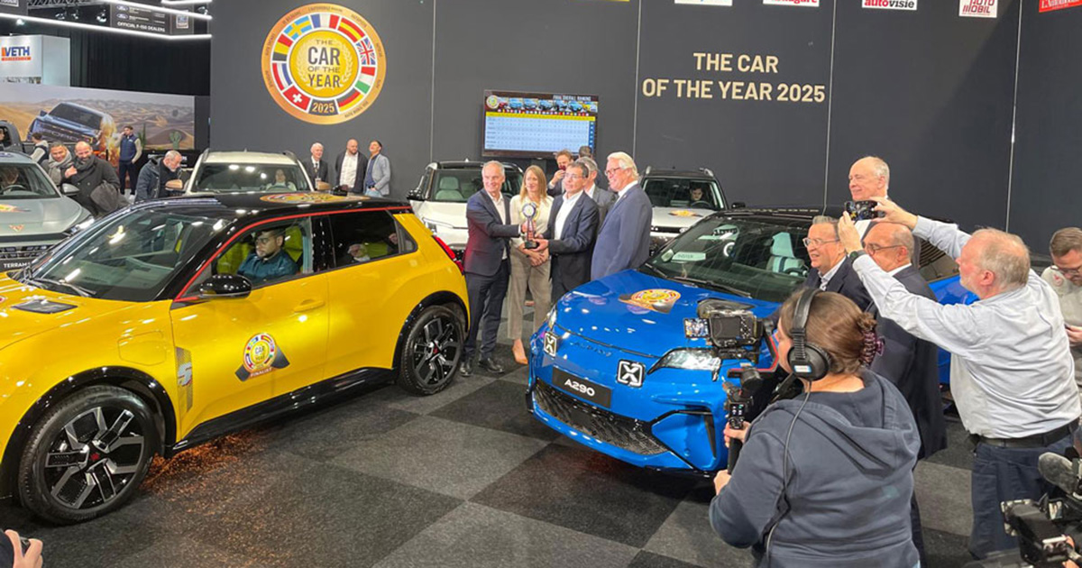 La cérémonie de remise des prix a coïncidé avec le début du Salon international de l'automobile de Bruxelles.
