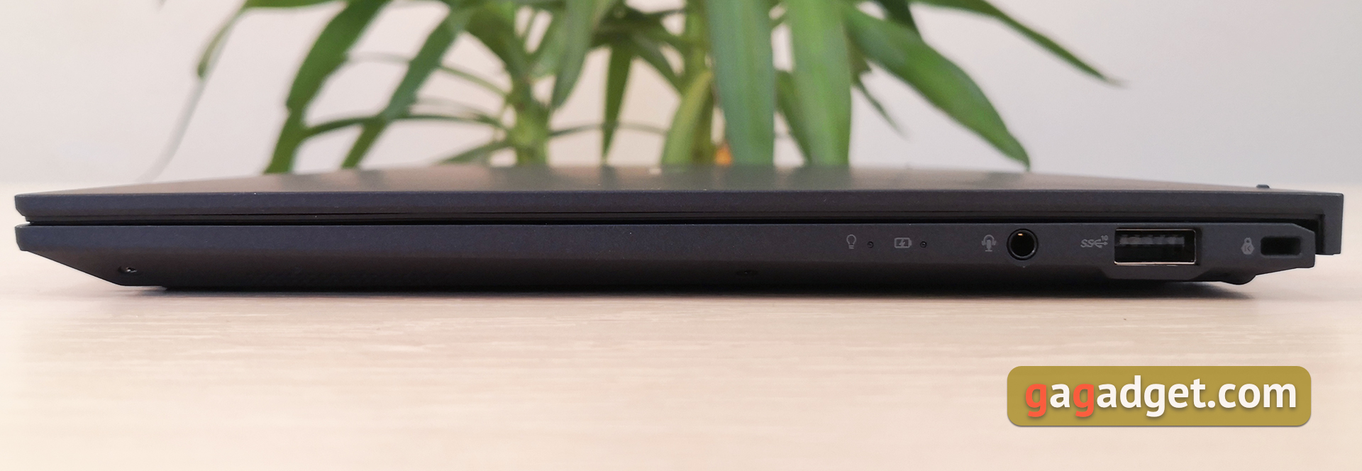 Огляд ASUS ExpertBook B9450: ультралегкий бізнес-ноутбук мрії з фантастичною автономністю-12