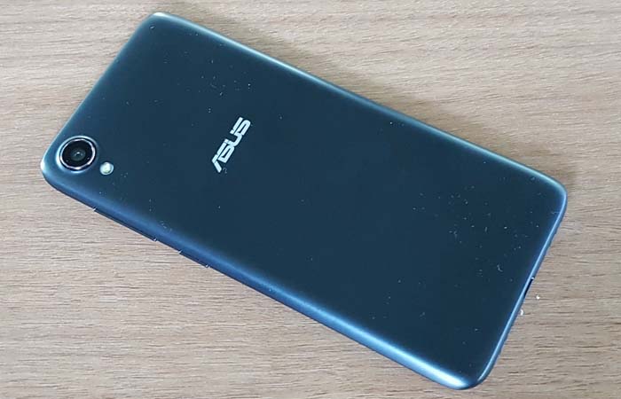 ASUS-Zenfone-Live-L1-Back.jpg