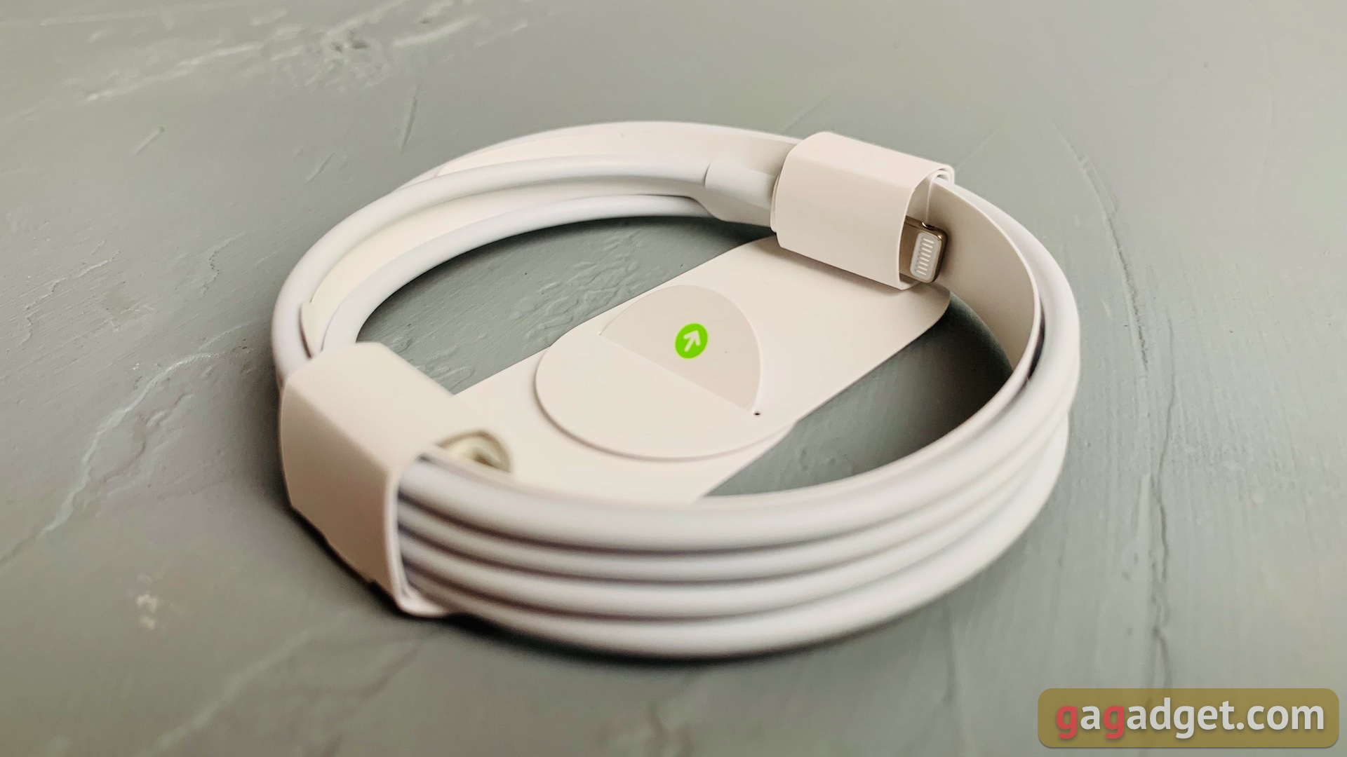 Огляд AirPods 3: пропущена ланка в еволюції навушників Apple-3