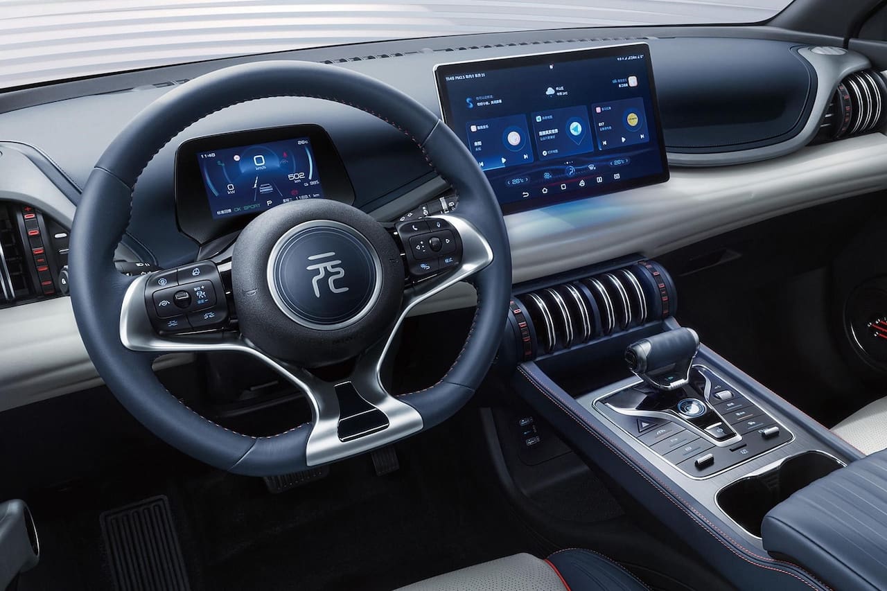BYD dévoile un crossover électrique d'une autonomie de 510 km, dont le prix devrait avoisiner les 25 000 $-7