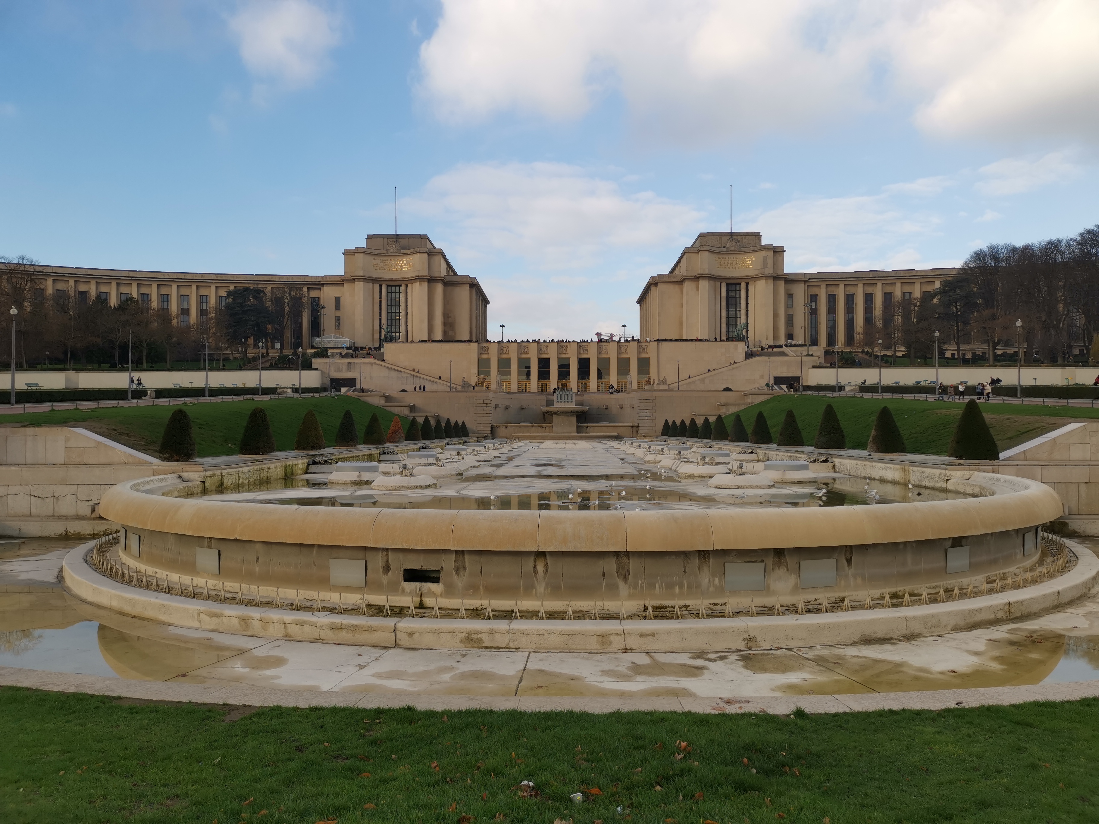 Chaillot_HuaweiMate20Pro_DxOMark_05-00.jpg