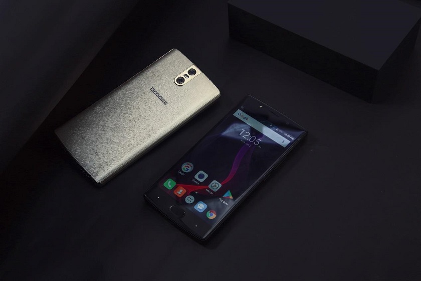 DOOGEE BL7000: первый в мире смартфон с тремя камерами на 13 Мп DOOGEE BL7000 2.jpg