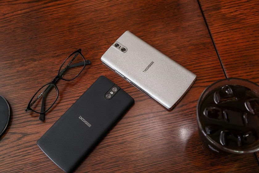 DOOGEE продает новые смартфоны со скидкой 30%-3 DOOGEE BL7000.jpg