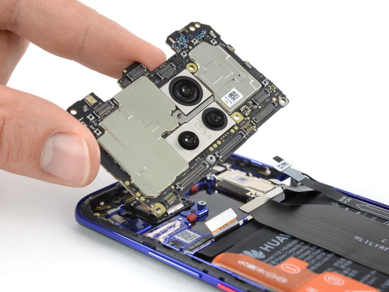 Huawei Mate 20 Pro iFixit 3.jpg