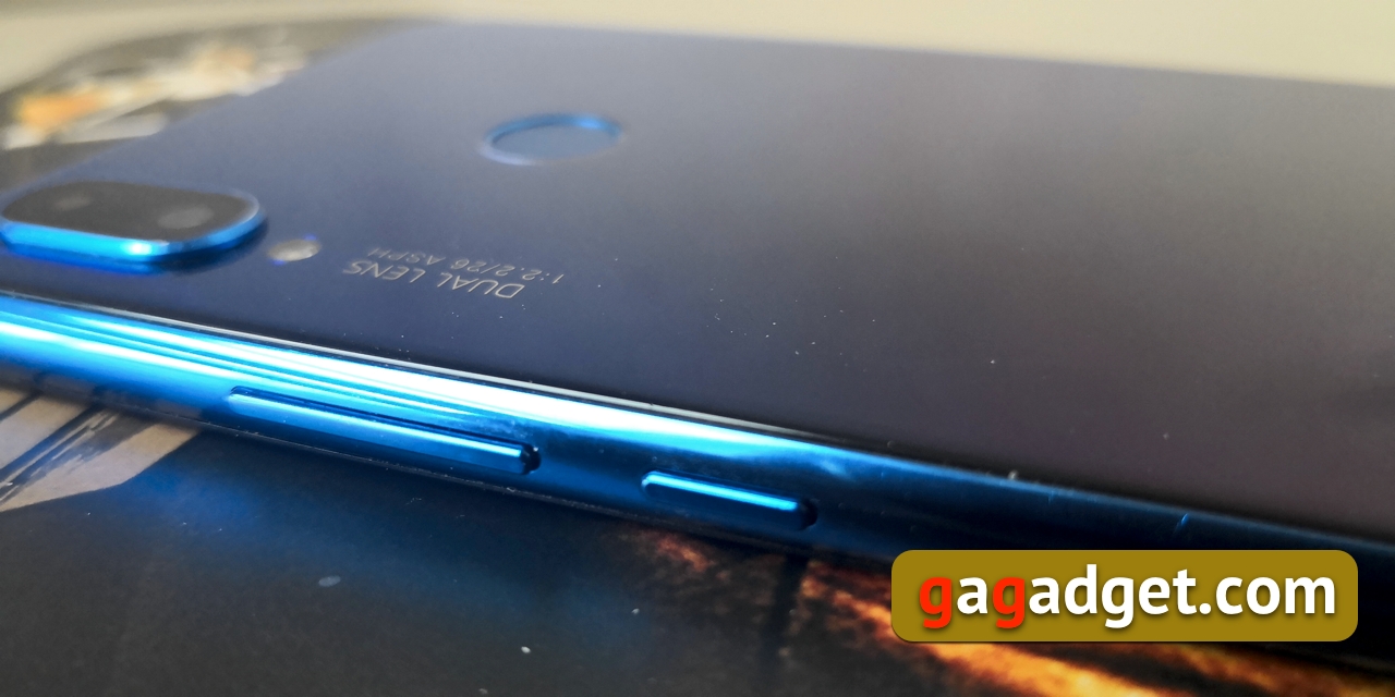 Huawei P Smart+ 07.jpg