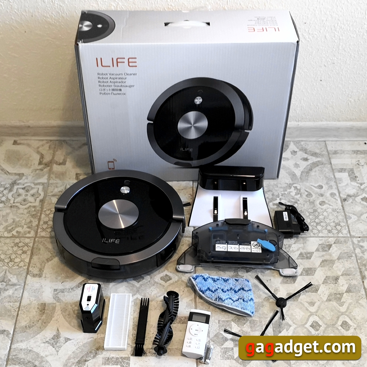 Огляд розумного робота-пилососа ILIFE A9s: чистить, миє, стіни будує-2