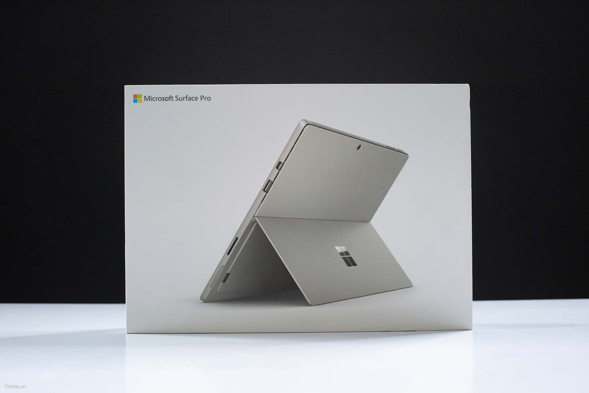 Microsoft-surface-pro-6-leak-vn-7.jpg