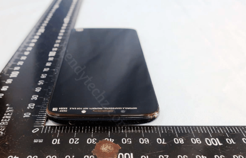 Moto-G6-Play-Top-View.png