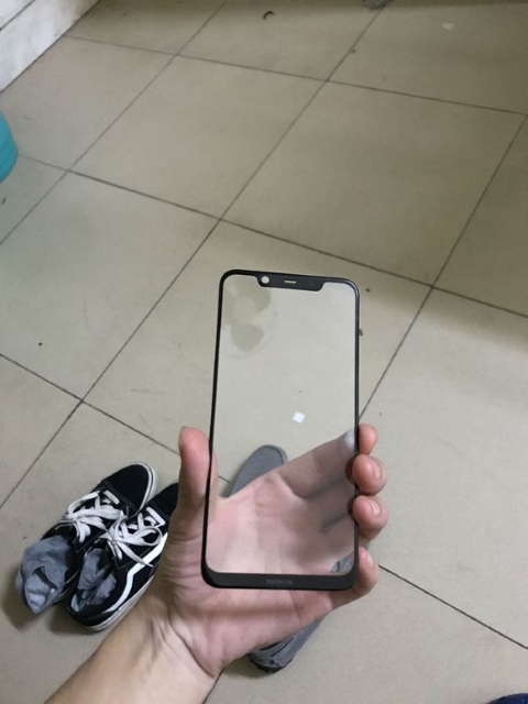 Nokia-X7-Photos-Leaked-1.jpg