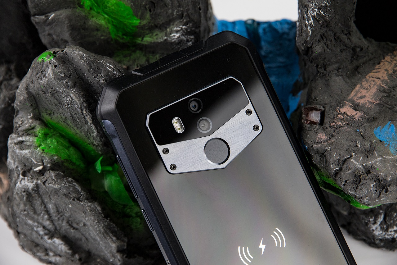 OUKITEL WP1 back.jpg