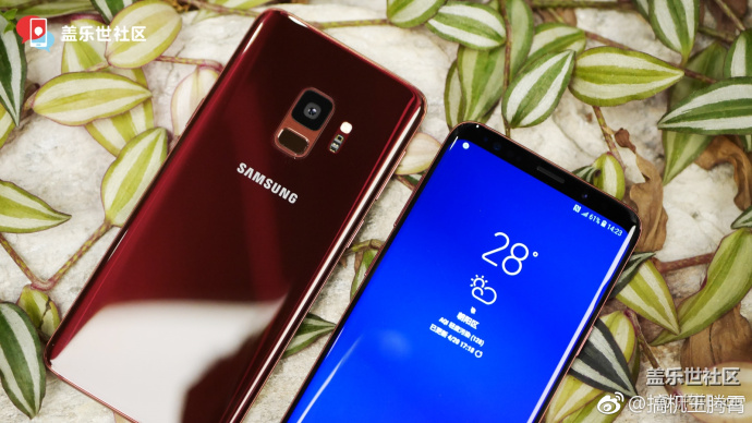 S9-S9Plus-Red-1.jpg