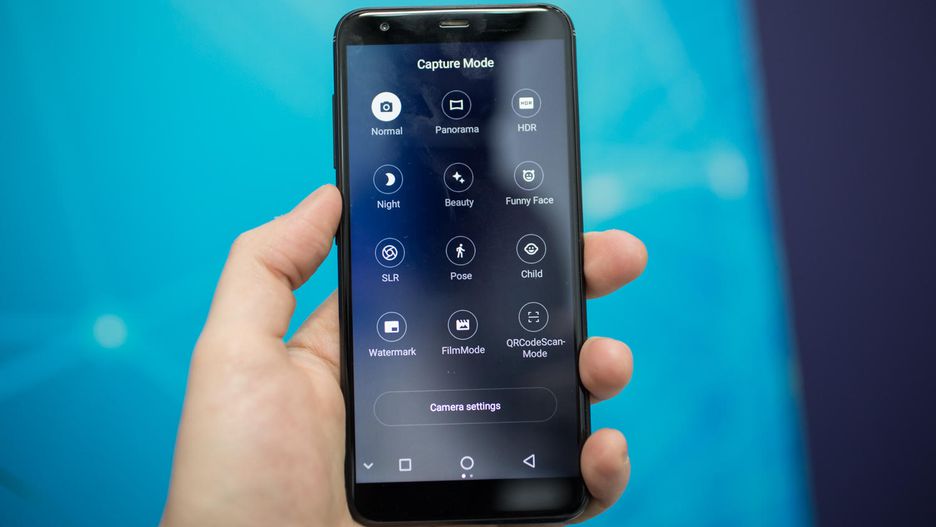 SIKURPhone-1.jpg