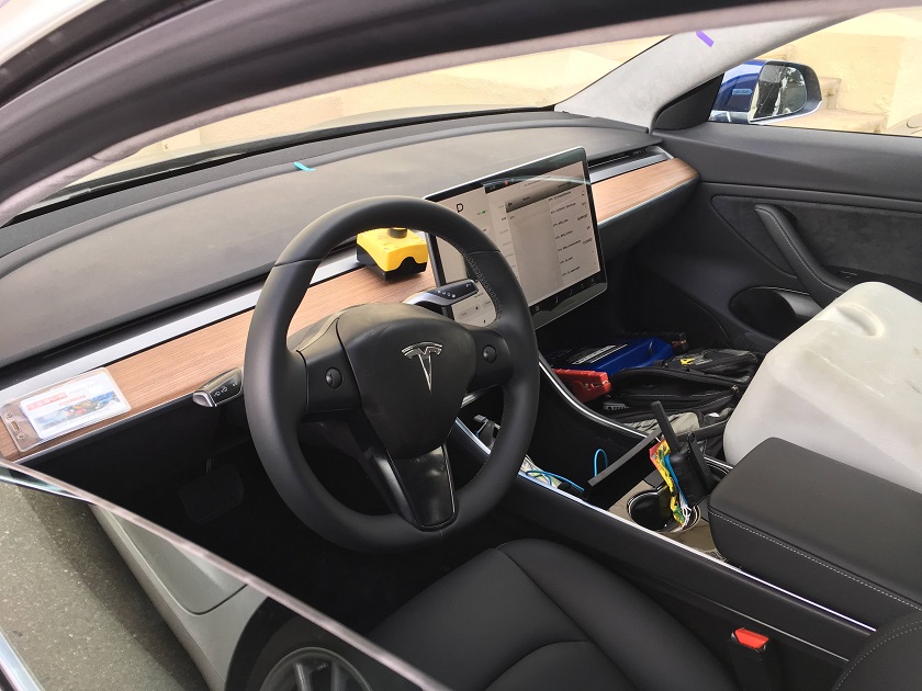 Tesla model 3 4.jpg
