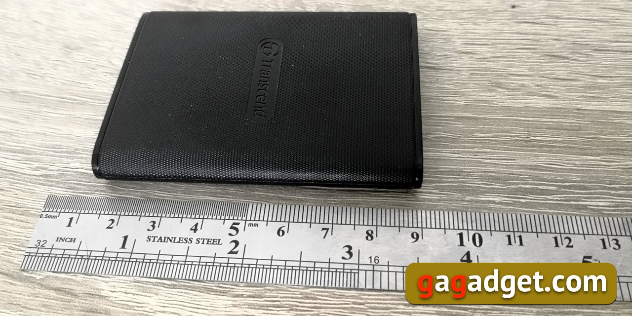 Transcend ESD220C-03.jpg