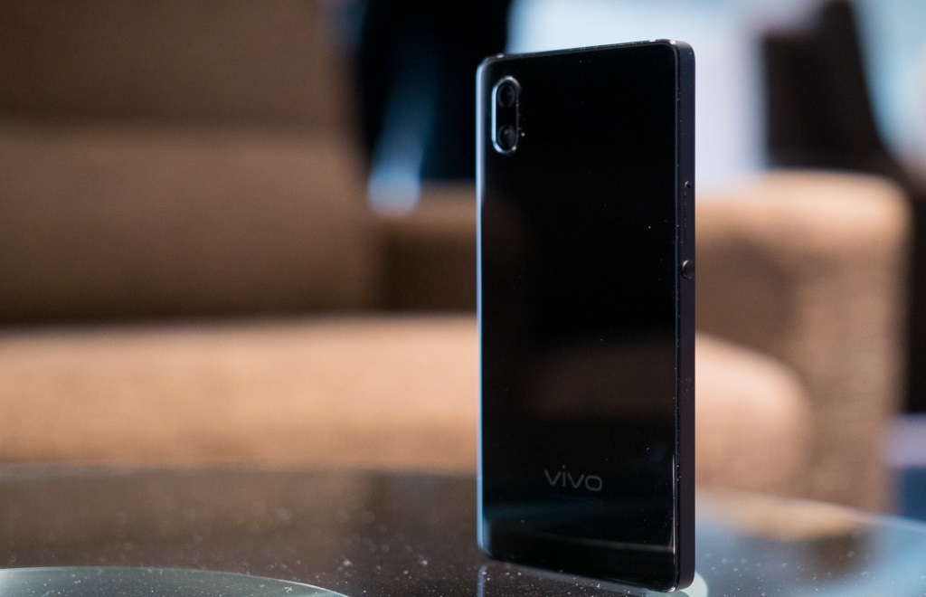 Vivo APEX 2.jpg