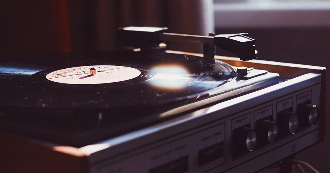 quel platine vinyle choisir pour débuter 2026