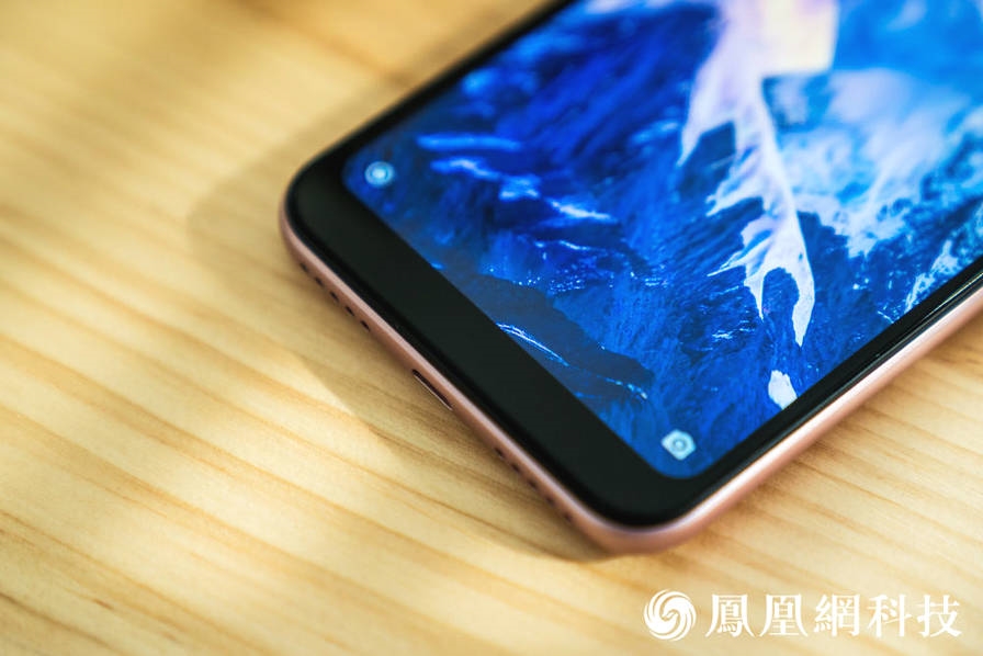 Xiaomi Redmi 6 pro 1.jpg