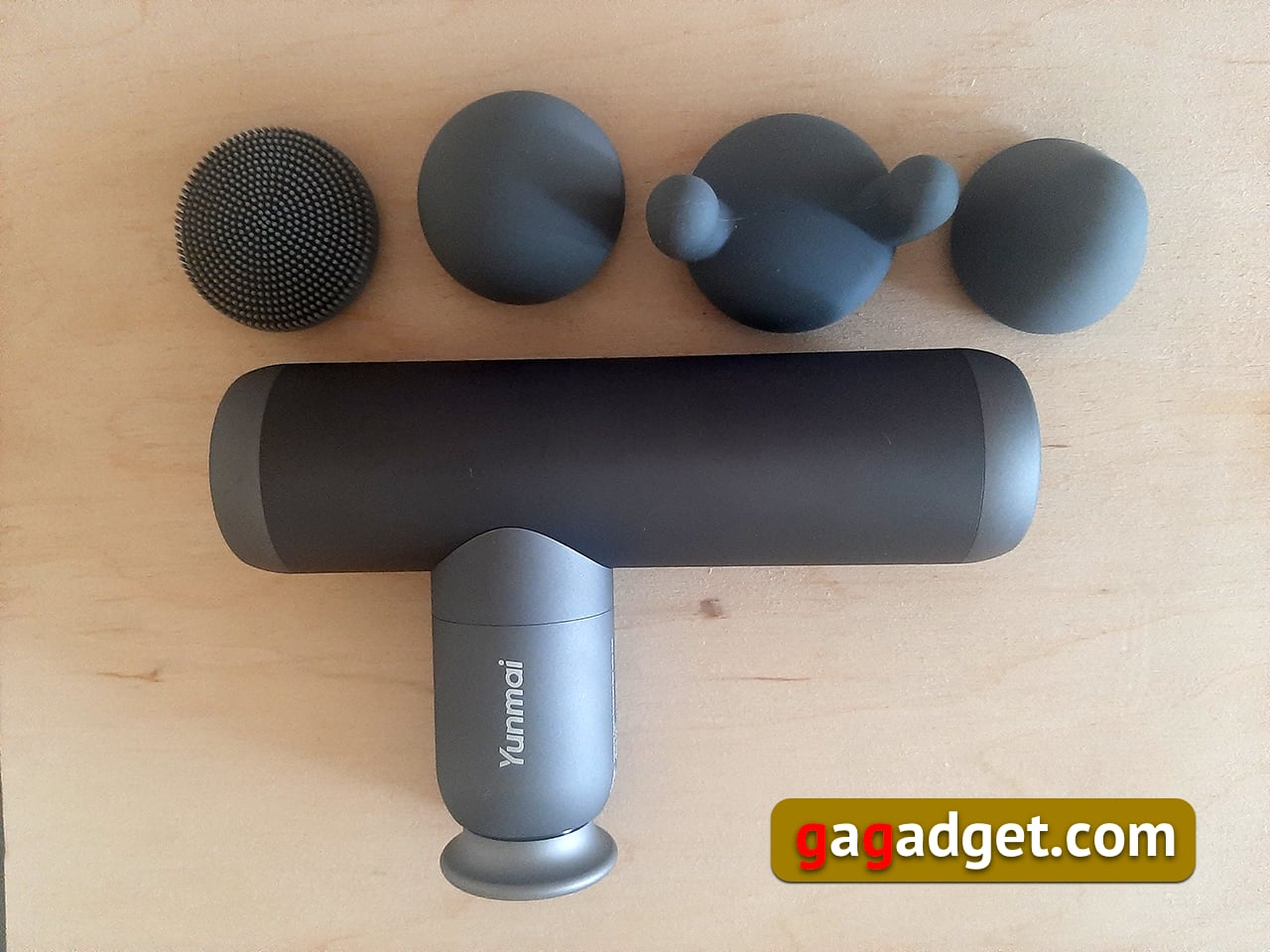 Just Relax: Yunmai Fascia Massage Gun Extra Mini Portable Massager Review-8