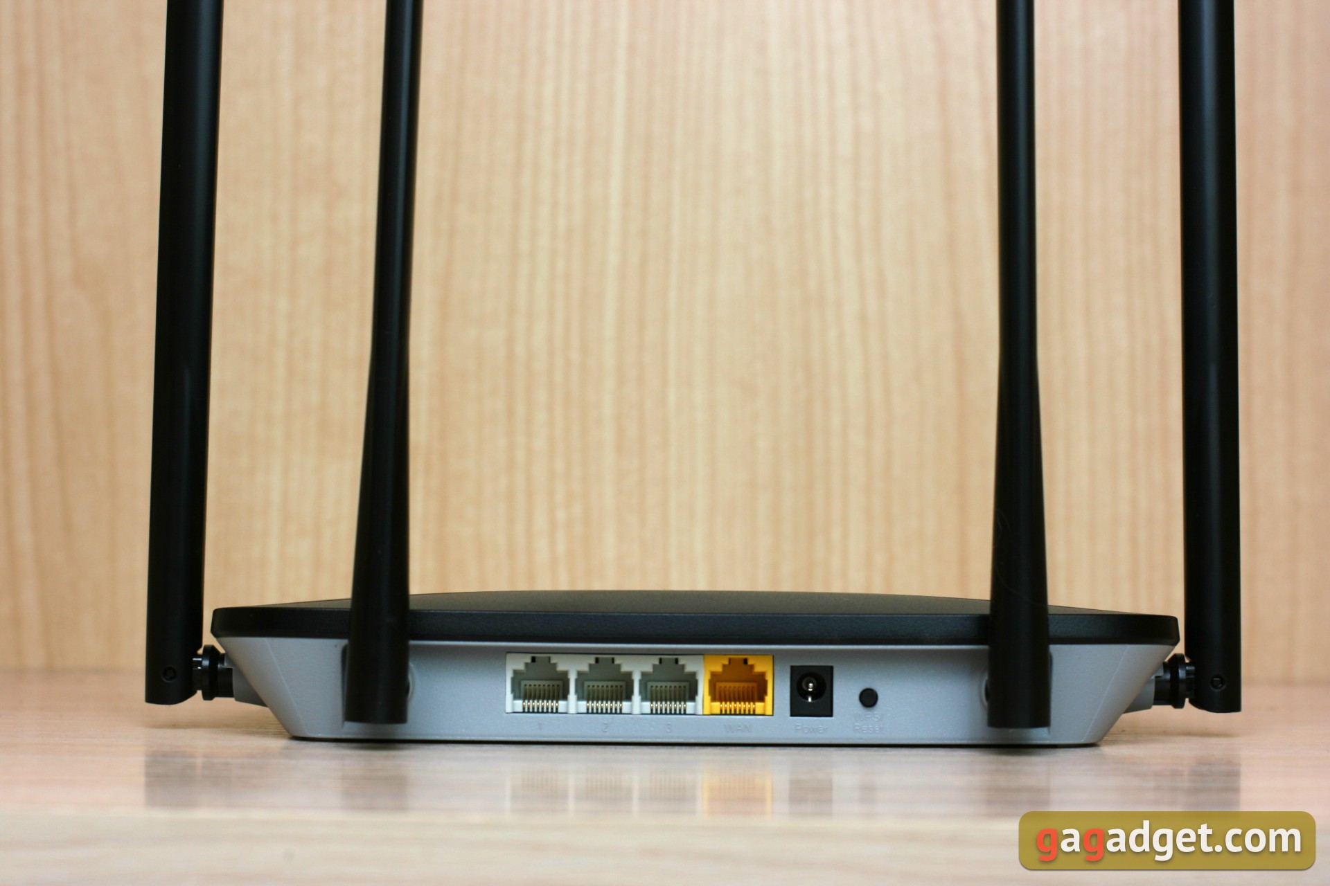 Обзор Wi-Fi роутера Mercusys AC12G: доступный гигабит-8