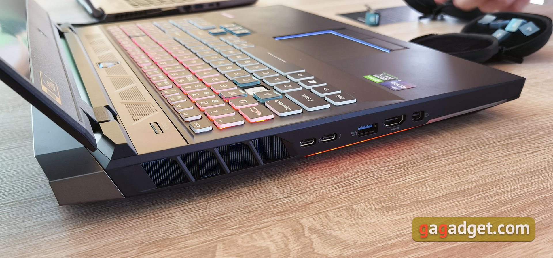 Новые ноутбуки Acer Swift, ConceptD, Predator и защищённые ENDURO в Украине-37