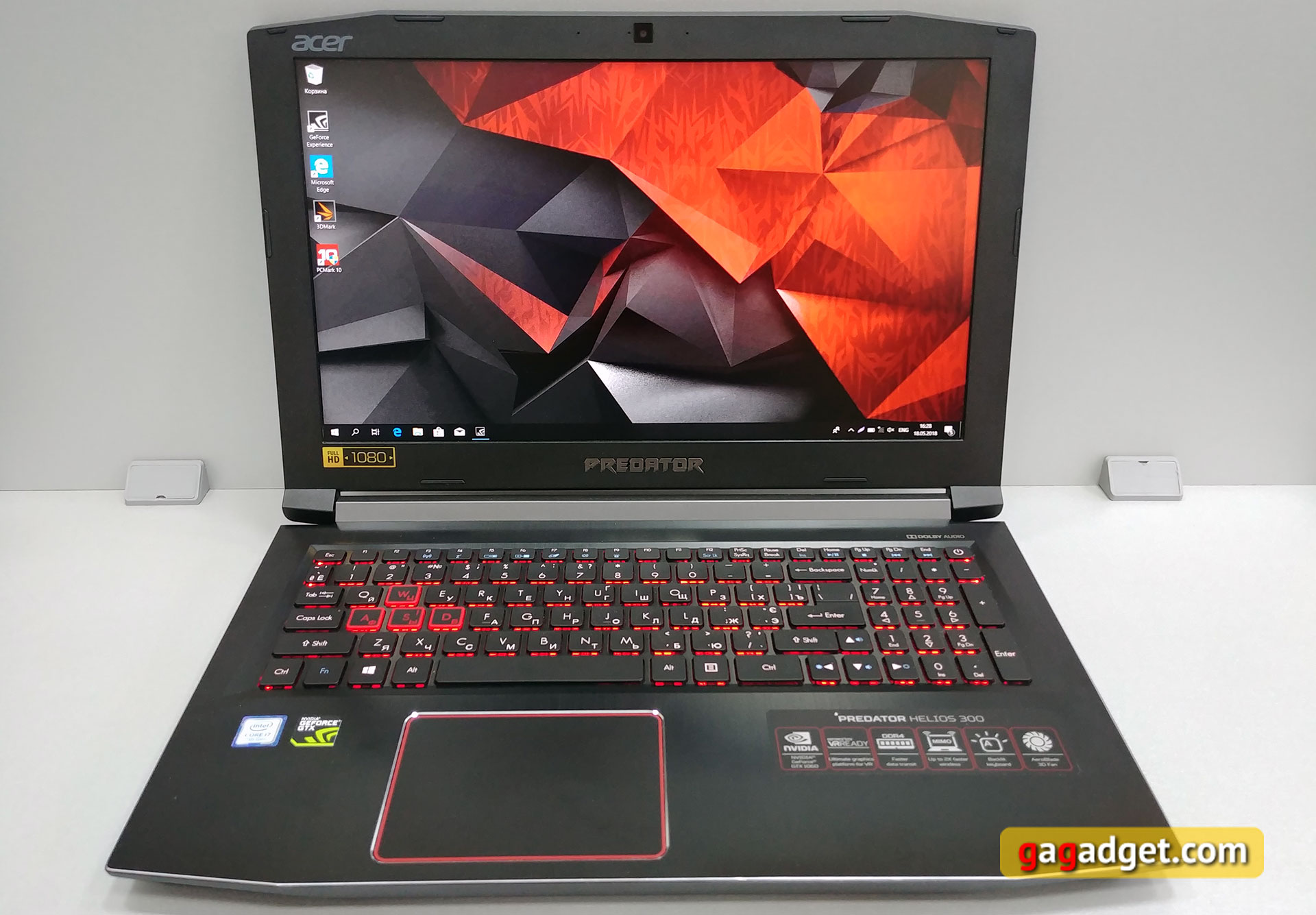 acer-predator-helios-300-03.jpg