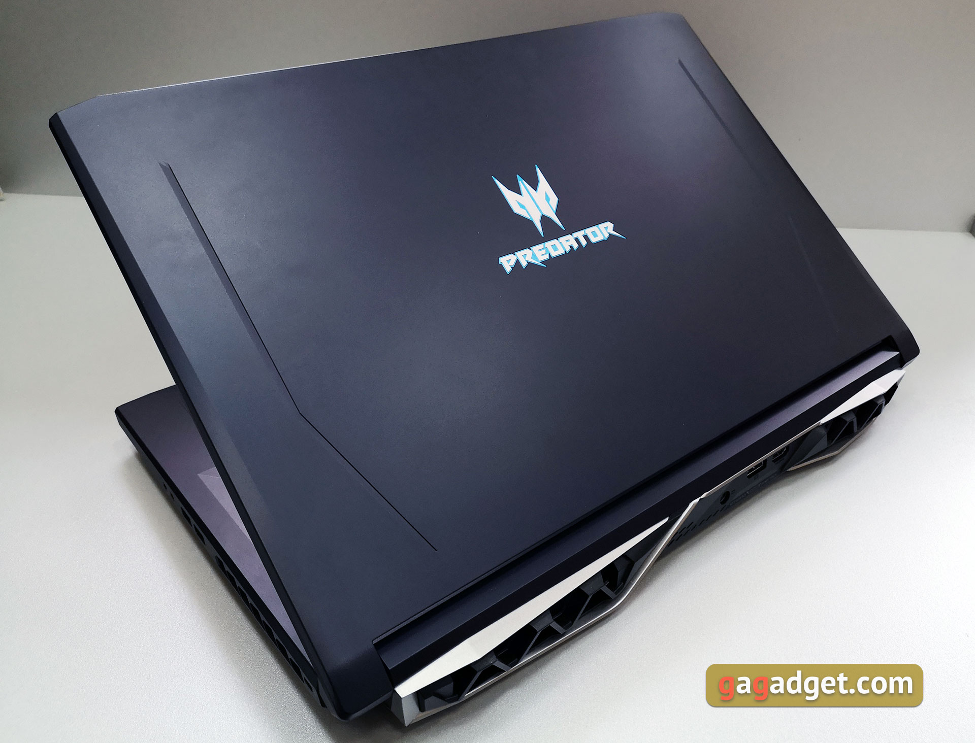 acer-predator-helios-500-06.jpg