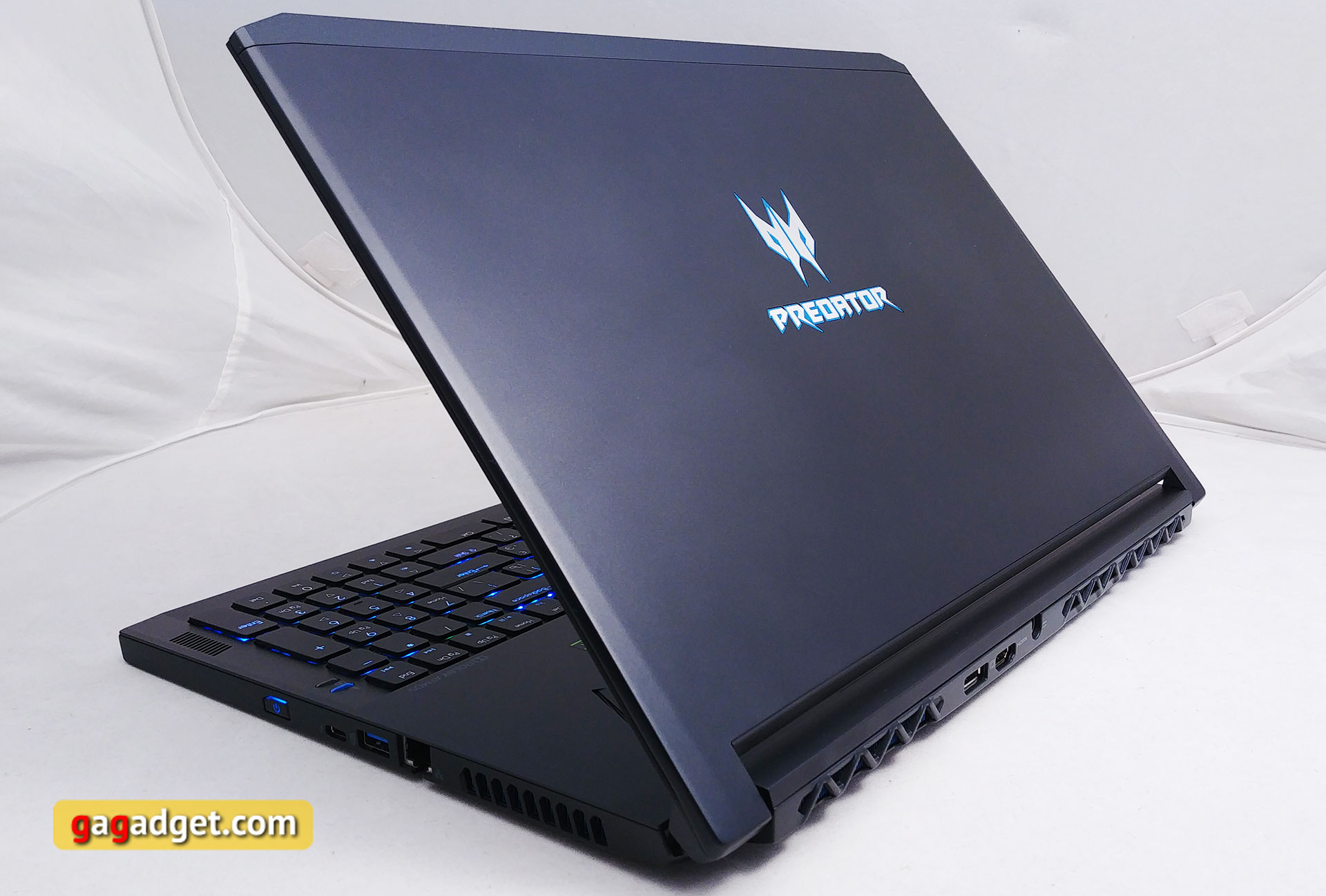 acer-predator-triton-700-06.jpg