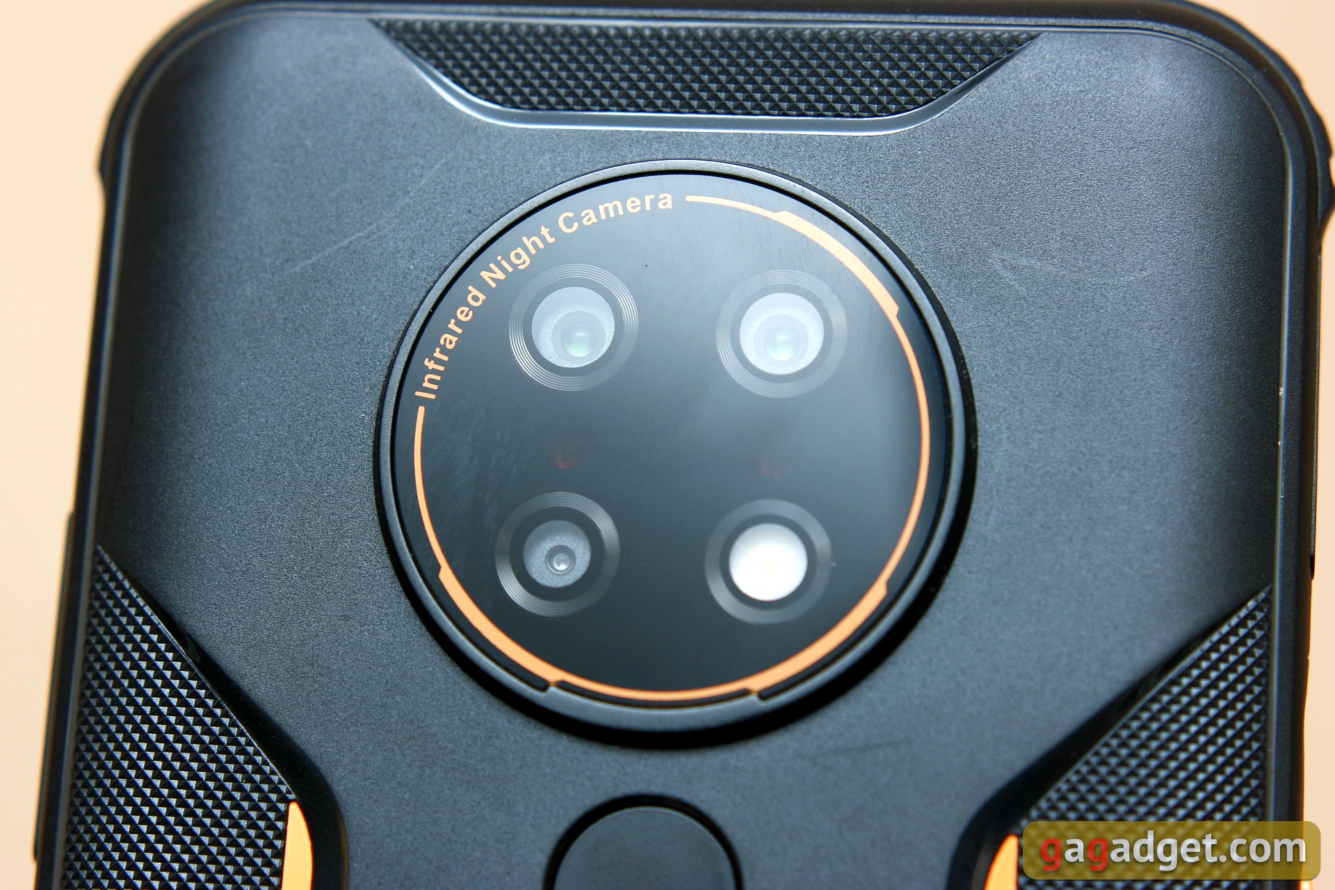 AGM H3 review: rugged smartphone with night vision camera -99