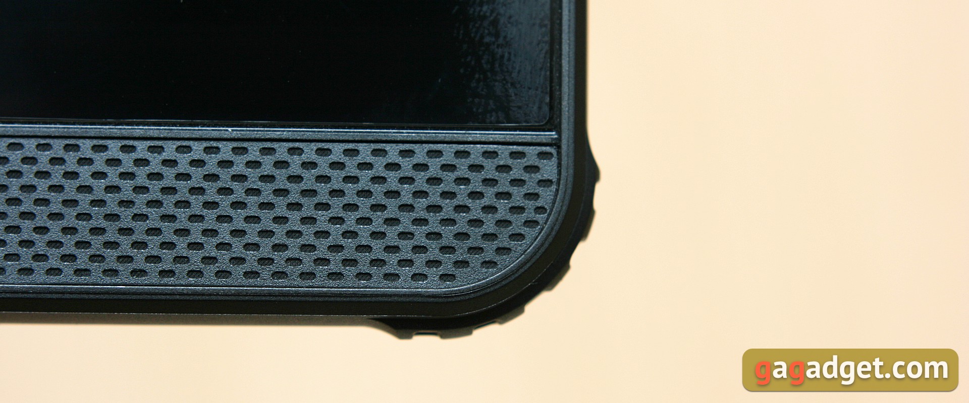 AGM H3 review: rugged smartphone with night vision camera -5