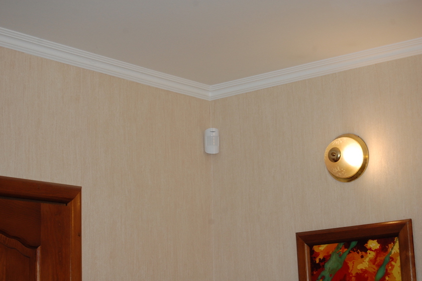 MotionProtect в коридоре